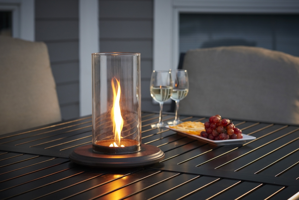 OUTDOOR GREATROOM Intrigue